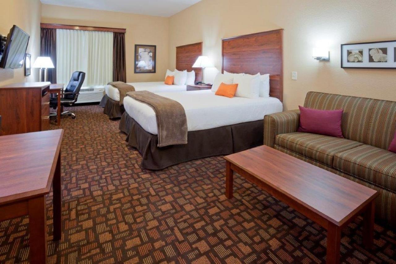 Grand Forks Lodge And Suites Exterior foto